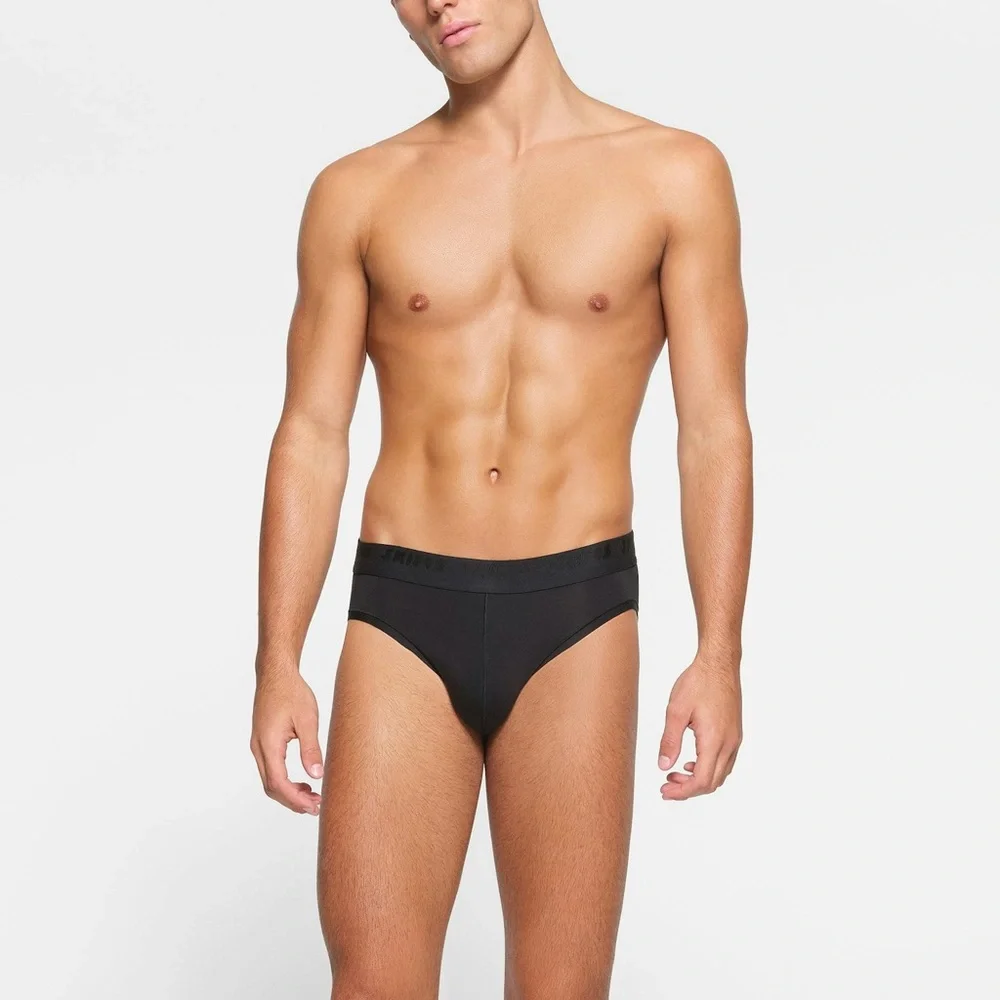 Skims stretch men’s brief in obsidian‎ size:XS New With Tags